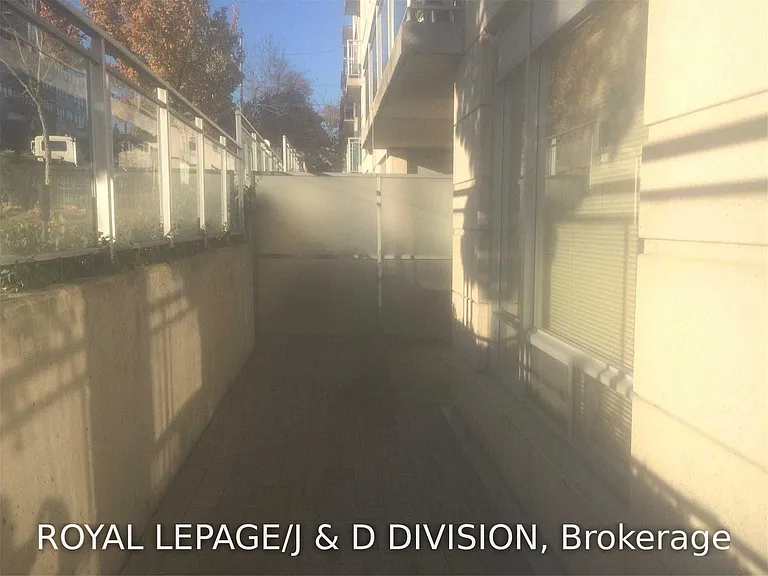 1801 Bayview Ave #102 — Photo 30