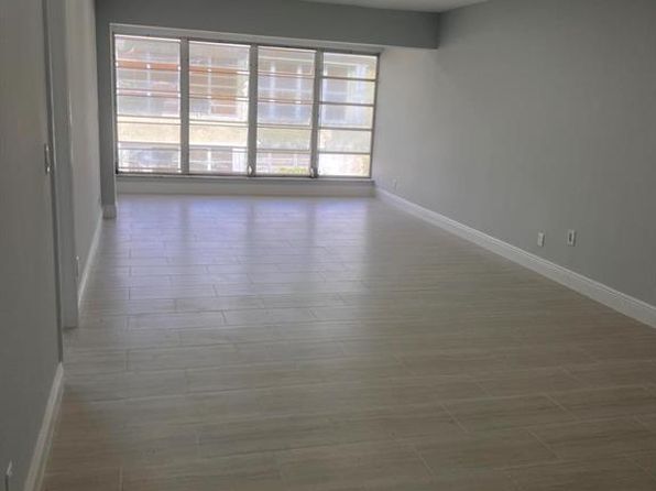 1051 Orange Ter APT 203