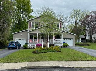 3 Maplewood Ter, Goshen, NY 10924