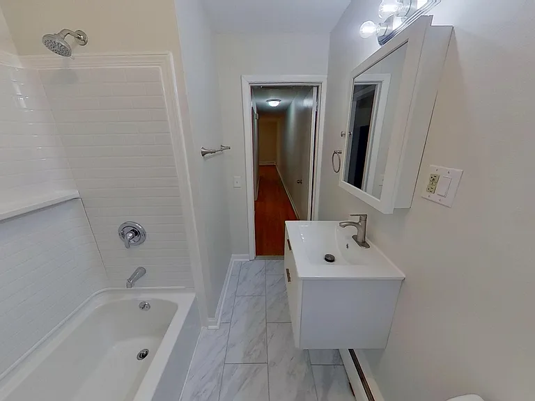 420 Delaware Ave #5 — Photo 9