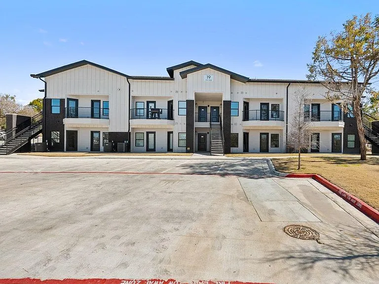 2450 Wickersham Ln #1924 — Photo 34