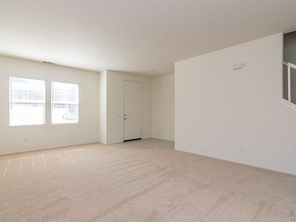 5th image of 28630 Avalon Ave