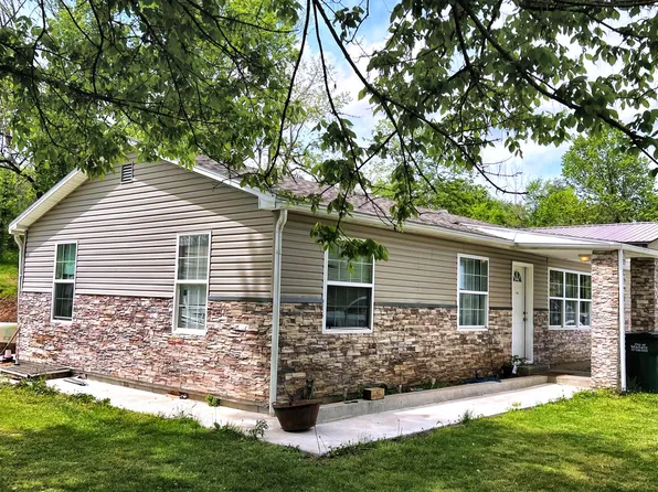 400 W Myrtle Street, Monett, MO 65708