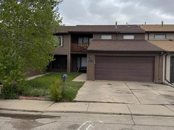 1717 Boswell Dr, Laramie, WY 82070