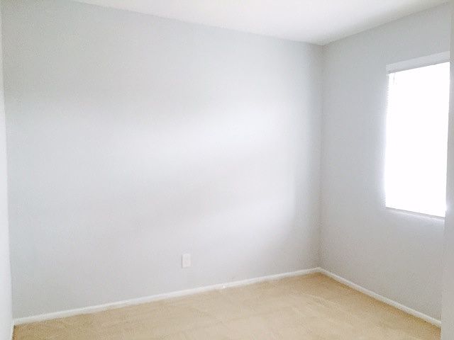 2nd image of 1235 E 50th St