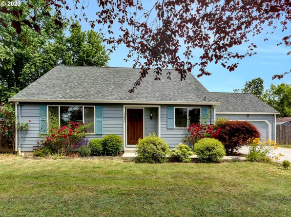 17855 NW Tillamook Dr, Portland, OR 97229