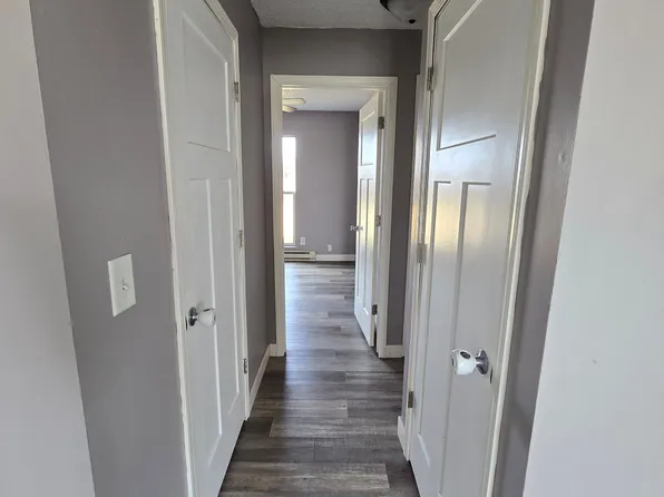 2 bed, 2.5 bath, 850 sqft, $850, (undisclosed Address), Alvin, IL 61811