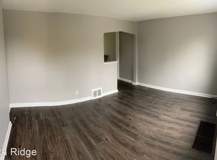 1512-1514 Shire Pl, Pittsburgh, PA 15226