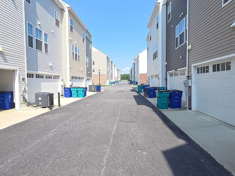 2558 Hopton Ln #51 — Photo 39