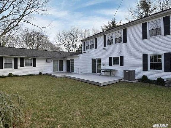 2nd image of 1 Sycamore Dr