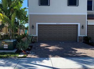 4697 Caspian Way, Davie, FL 33314