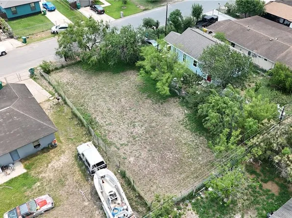 412 E Nanette Dr, Pharr, TX 78577