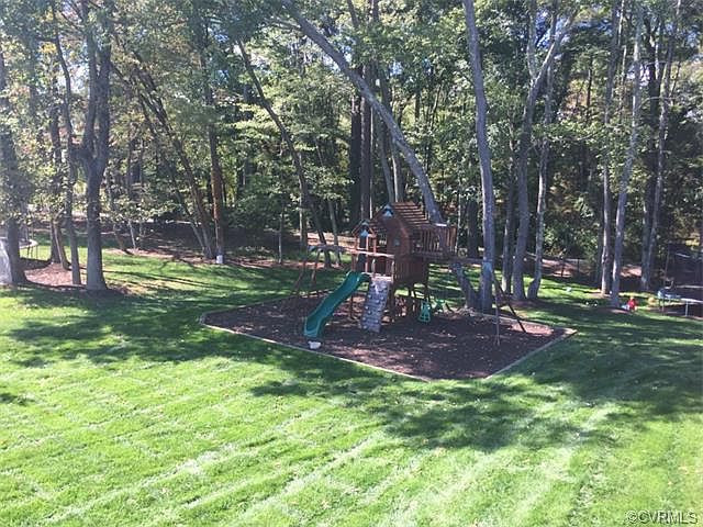 2nd image of 11837 Thomas Mill Dr