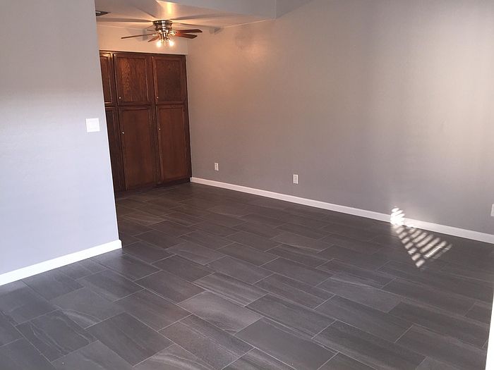 1st image of 858 N Stapley Dr