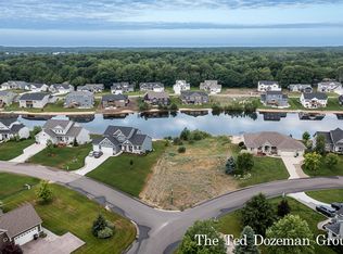 15018 Silver Fir Dr, Holland, MI 49424