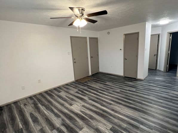 (undisclosed Address)