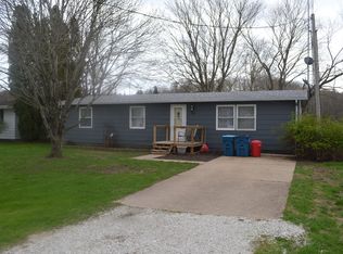 460 E Hill St, Tiskilwa, IL
