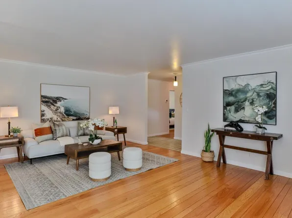 445 Millfield Pl, Moraga, CA 94556
