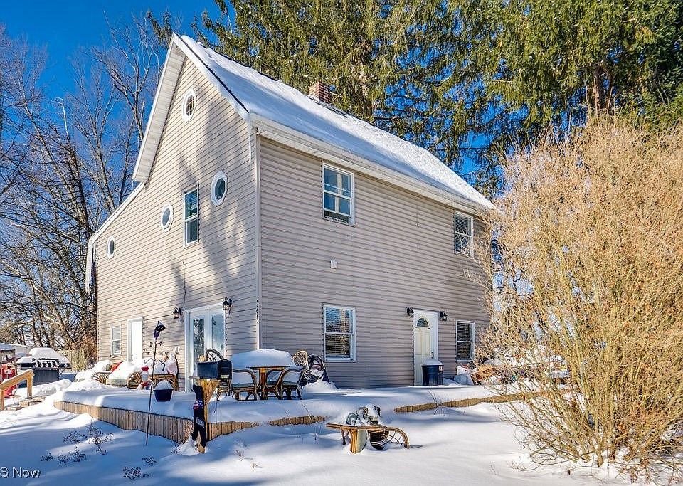 1st image of 5213 Ridge Ave SE