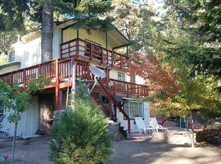 701 Oak Knoll Dr, Green Valley Lake, CA 92341