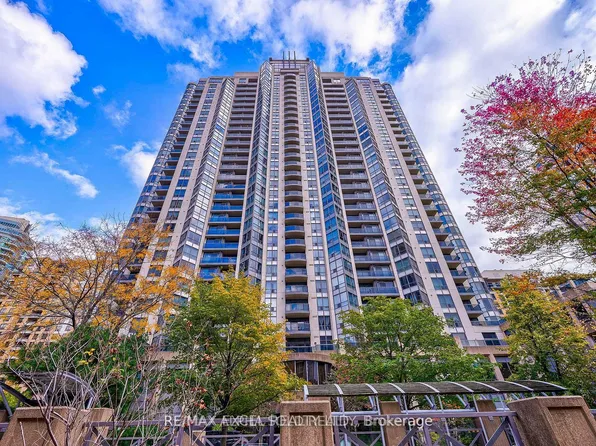 10 Northtown Way, Toronto, ON