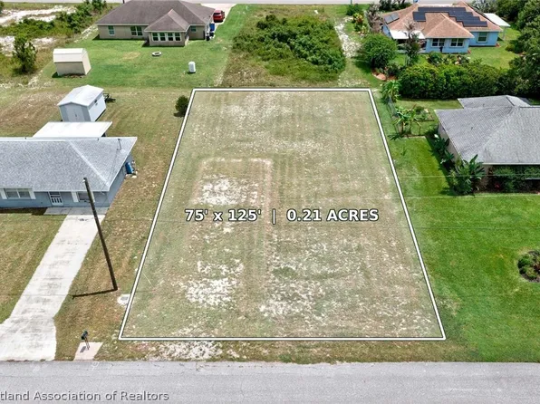 1557 Walnut Ave, Lake Placid, FL 33852