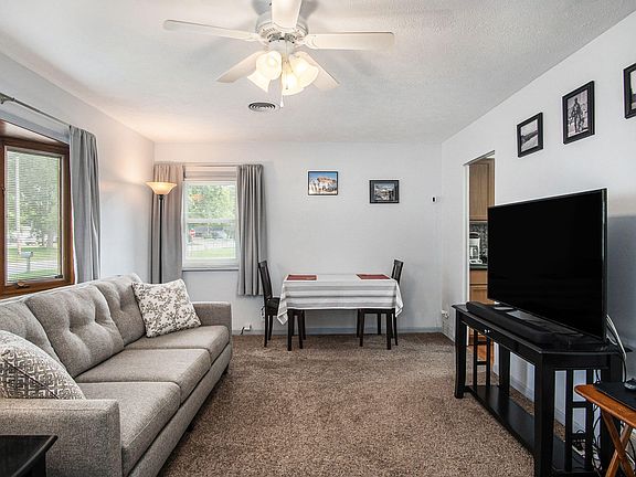5th image of 1010 N 31st St