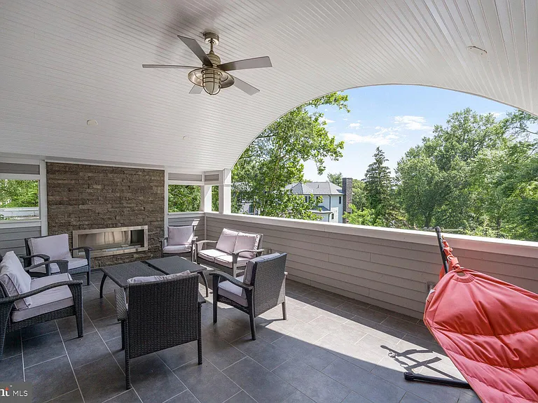 4964 Eskridge Ter NW — Photo 40