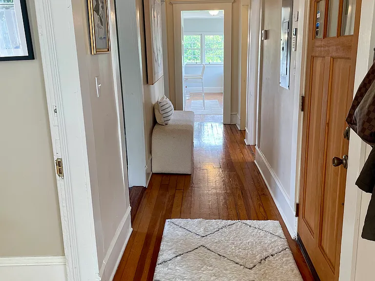 689 Myrtle St NE #A — Photo 9