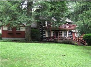 363 Austin Blvd, Acme, PA 15610
