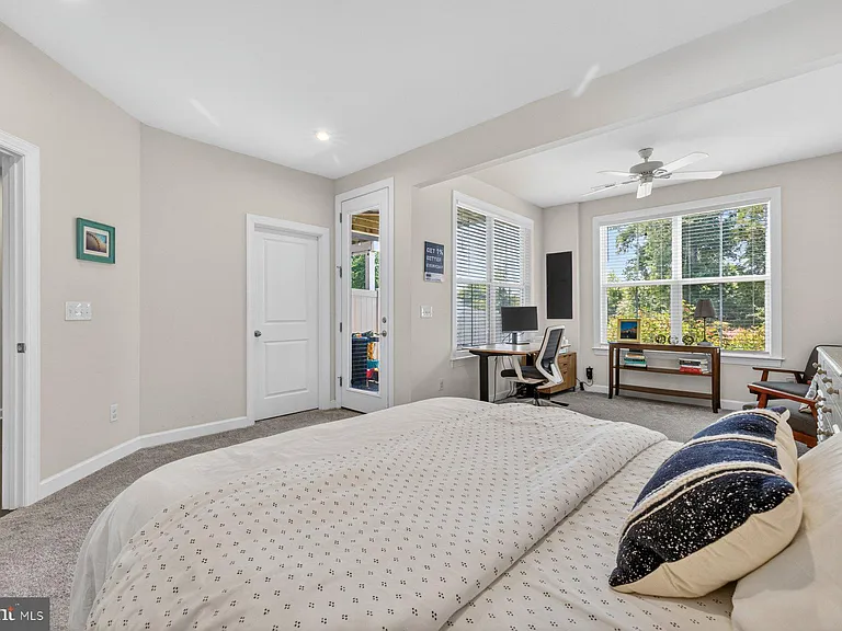 8106 Zoe Pl — Photo 29