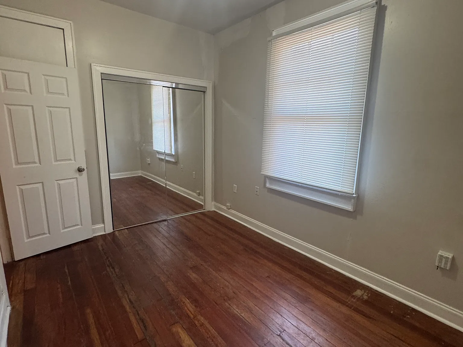 2 bed, 1000 sqft, $1,425 — Photo 4