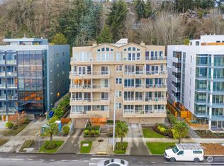 1238 Alki Ave SW APT 401, Seattle, WA 98116