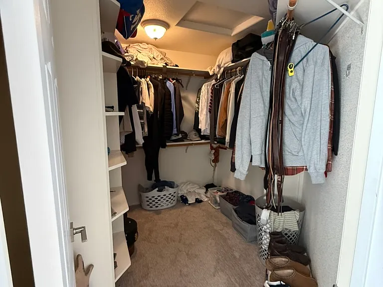 136 Cerro Ct #B — Photo 9