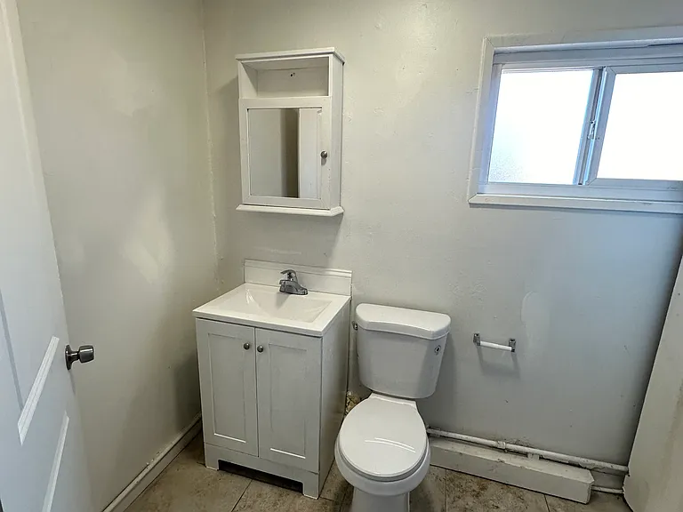 755 Joaquin St — Photo 4