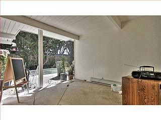 5th image of 2115 Edgewood Dr