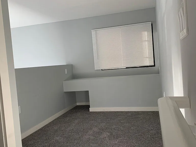 8465 Broadway #306 — Photo 12