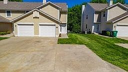 1st image of 4612 NE Whispering Winds Dr #C