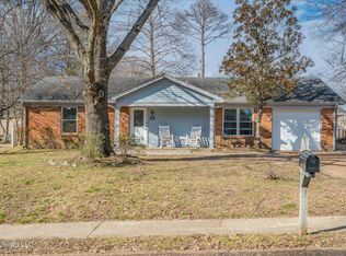 5720 Patricia Dr, Horn Lake, MS 38637