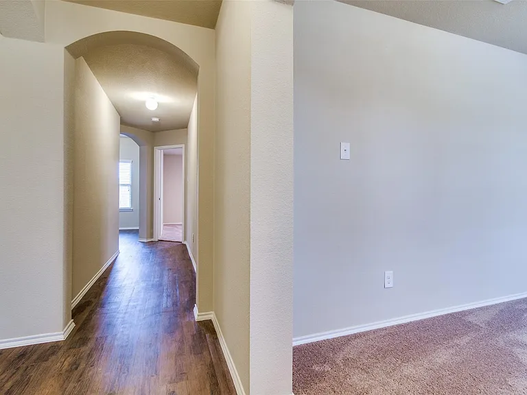 1512 Wild Rye Cir — Photo 2