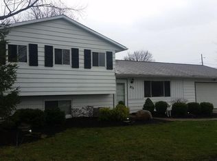875 Roberts St, Sheffield Lake, OH 44054