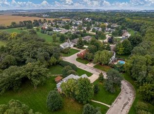 2607 Sarah Ln, Beloit, WI 53511
