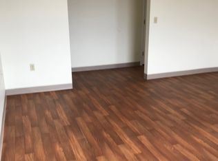 26 Pine St #A, Laconia, NH 03246