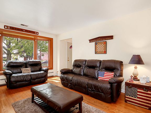 2nd image of 4237 N Osceola Ave