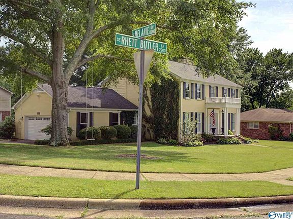 5th image of 10216 Melanie Dr SE