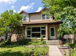 1611 Cleveland St, Evanston, IL 60202