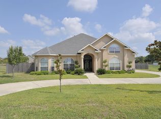 1421 Windcrest Dr, Round Rock, TX 78664