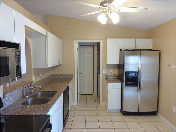 2nd image of 3809 Stonefield Dr