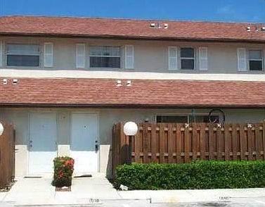 2nd image of 1010 Cypress Way E