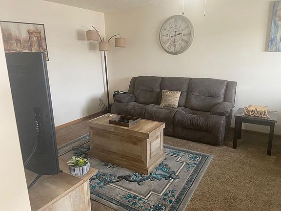 4th image of 1640 Brook Park Dr #40